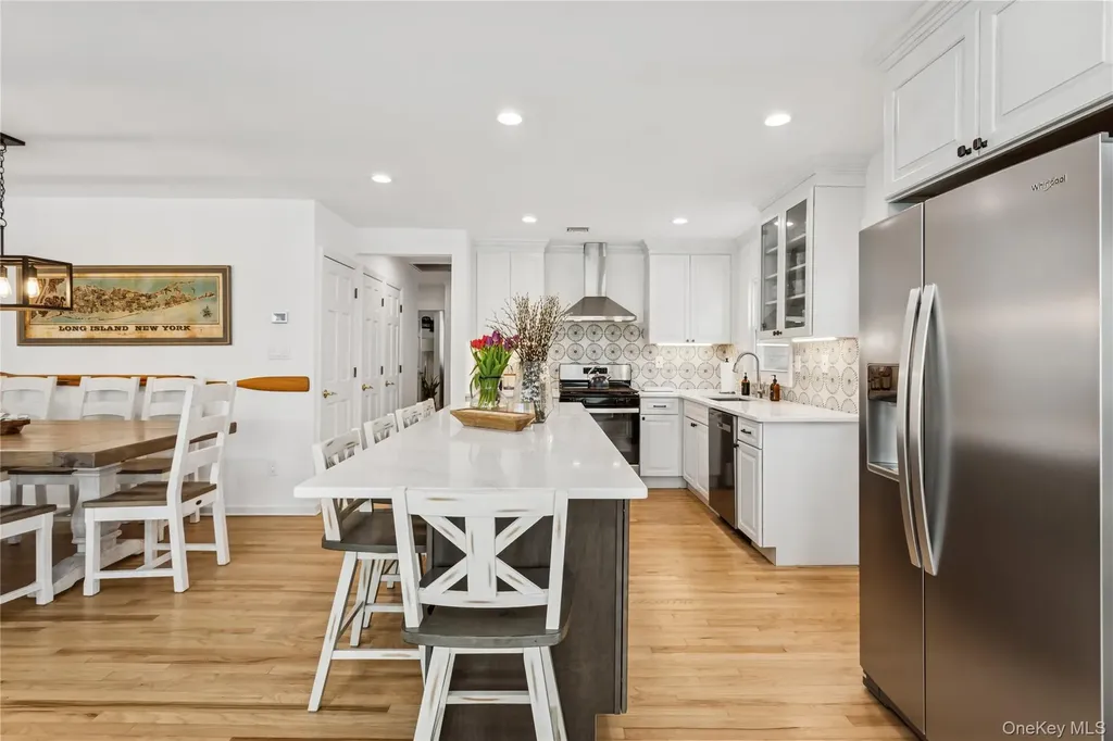 246 W Bay Drive Long Beach NY 11561