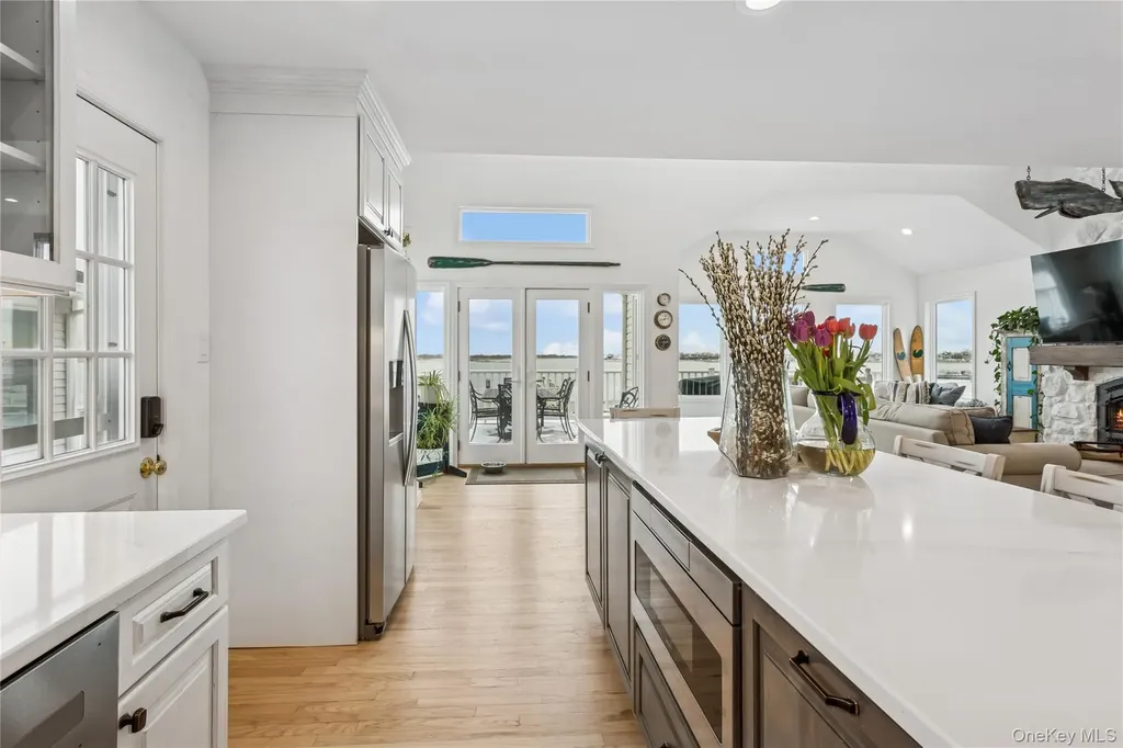 246 W Bay Drive Long Beach NY 11561