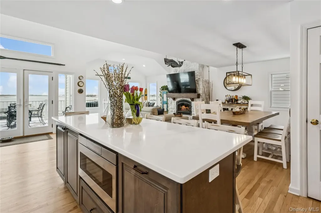 246 W Bay Drive Long Beach NY 11561