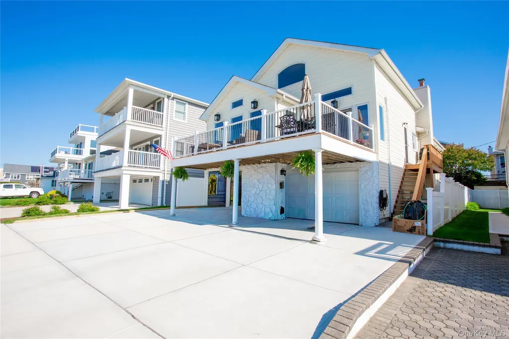 246 W Bay Drive Long Beach NY 11561