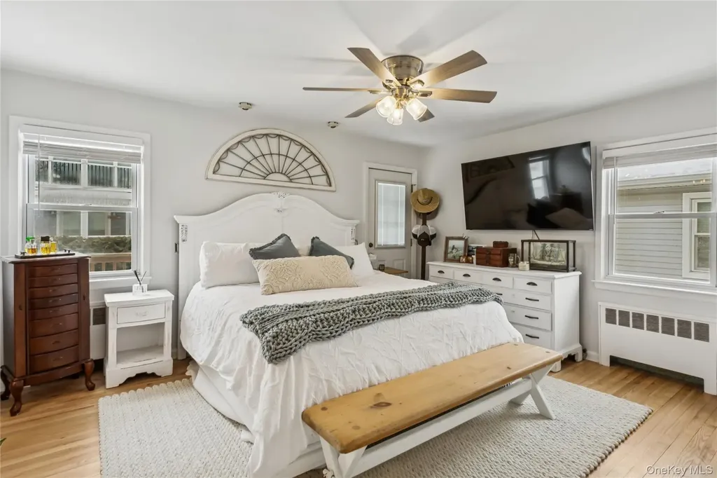 246 W Bay Drive Long Beach NY 11561