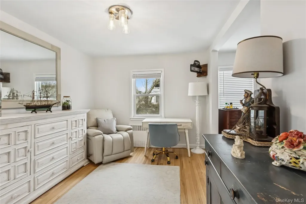 246 W Bay Drive Long Beach NY 11561