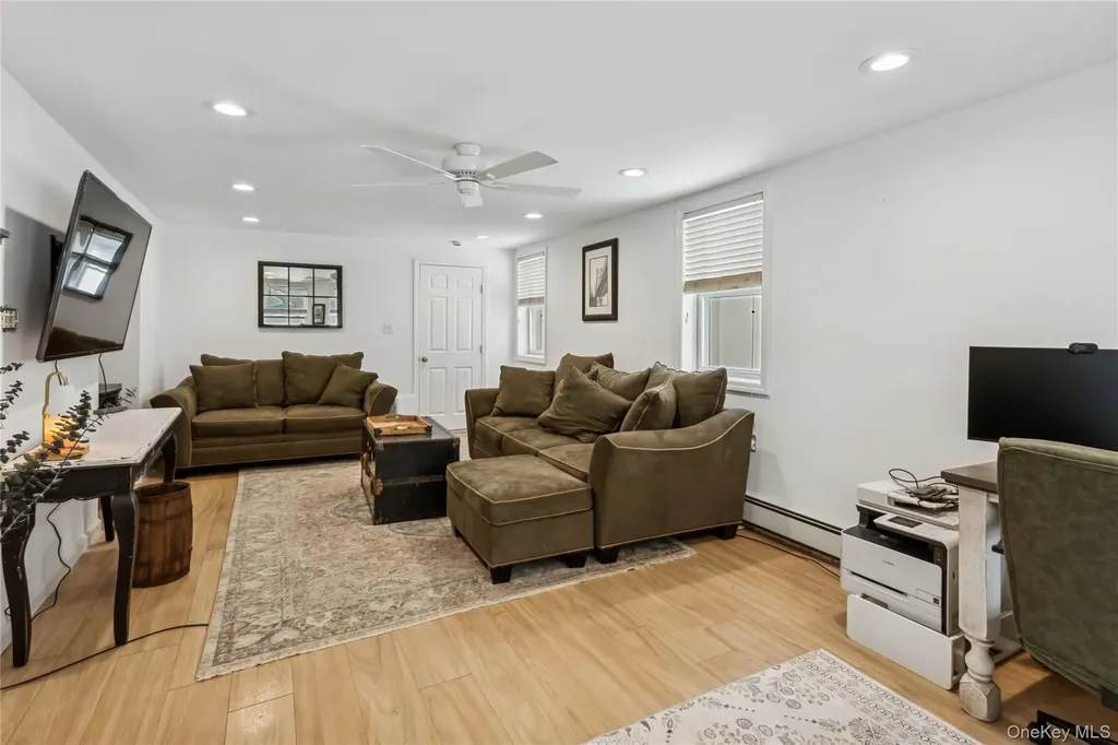 246 W Bay Drive Long Beach NY 11561