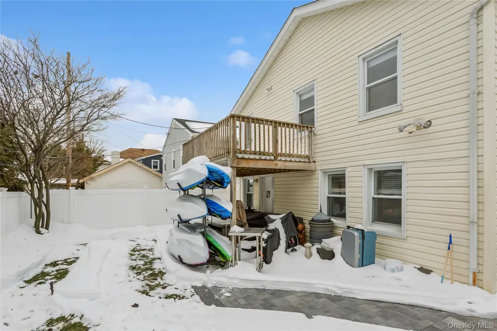 246 W Bay Drive Long Beach NY 11561