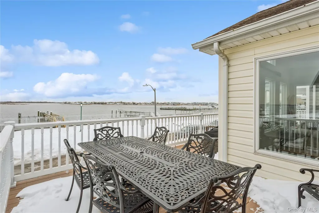 246 W Bay Drive Long Beach NY 11561