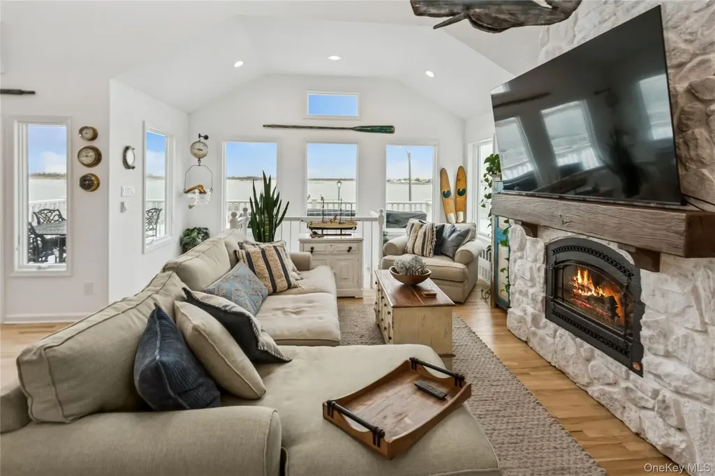 246 W Bay Drive Long Beach NY 11561