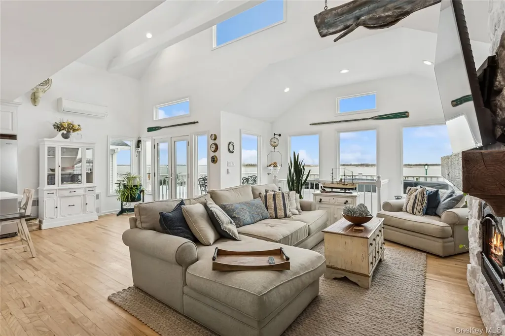 246 W Bay Drive Long Beach NY 11561