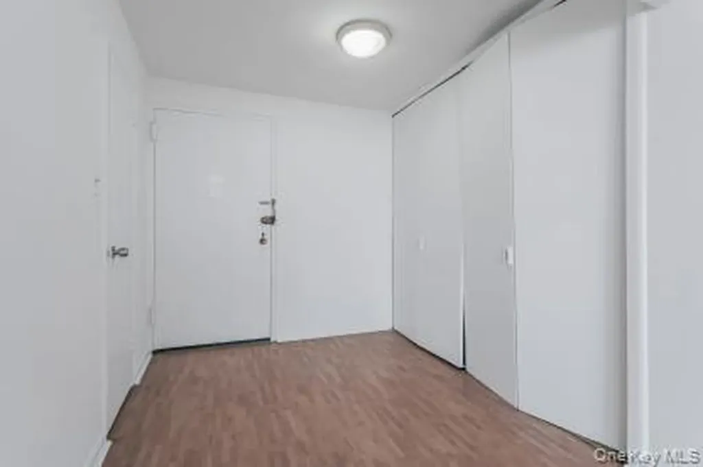 42-30 Douglaston Parkway Douglaston NY 11363