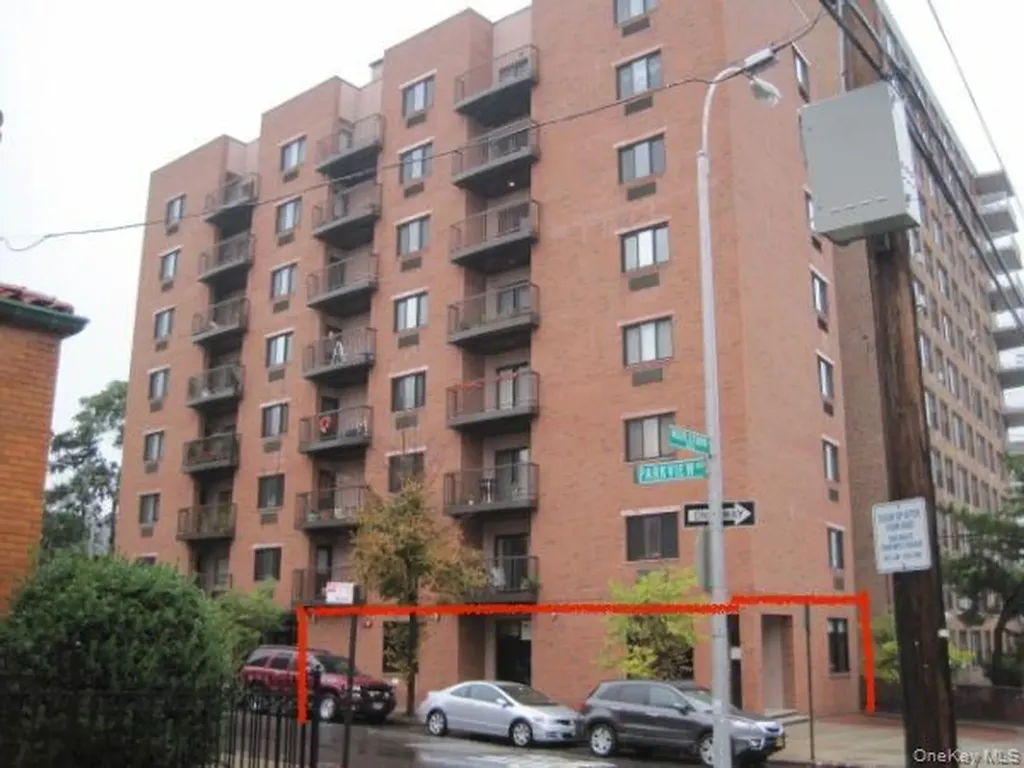 1600 Parkview Avenue Bronx NY 10461
