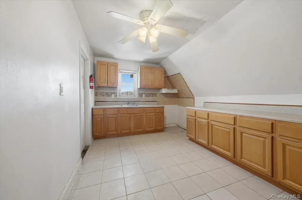 233 S 5th Avenue Mount Vernon NY 10550