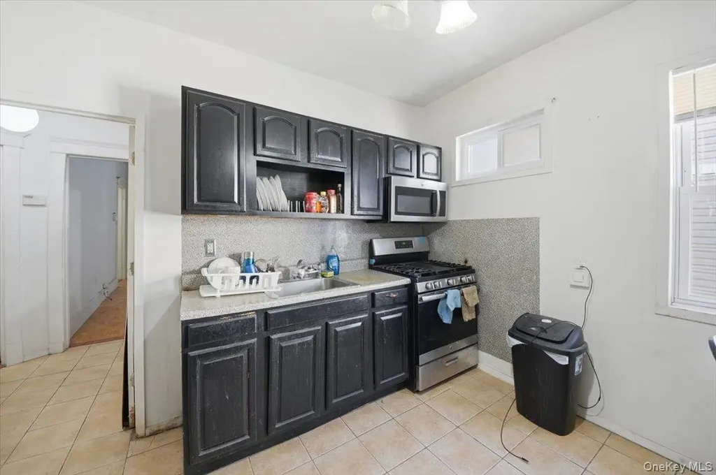 233 S 5th Avenue Mount Vernon NY 10550