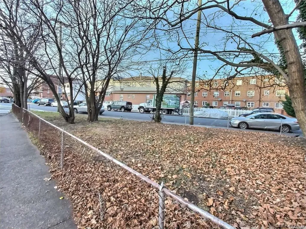 1644 Canarsie Road Brooklyn NY 11236