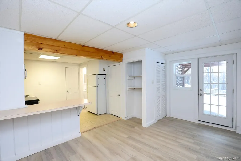 38 Roxanne Boulevard Lloyd NY 12528