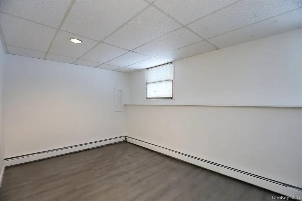 38 Roxanne Boulevard Lloyd NY 12528