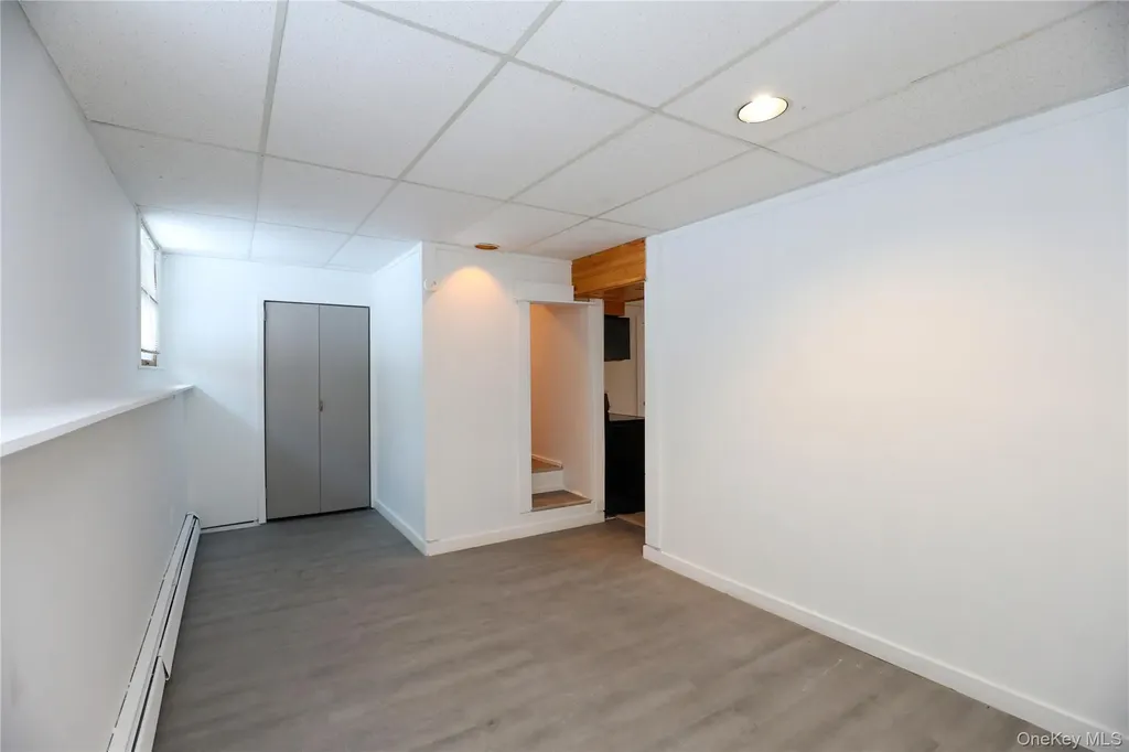 38 Roxanne Boulevard Lloyd NY 12528