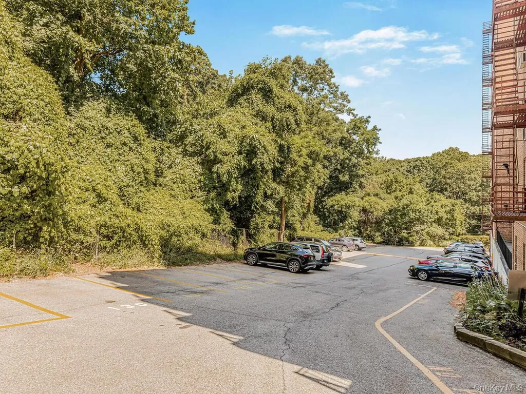 245 Rumsey Road Yonkers NY 10701