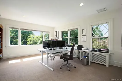 15 Sarosca Farm Lane Purchase NY 10577