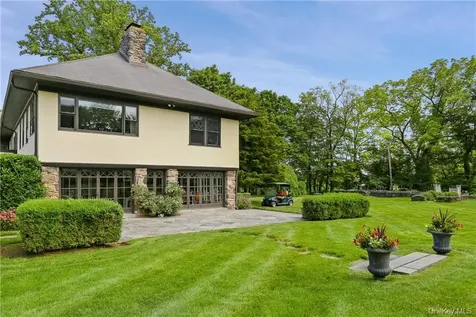 15 Sarosca Farm Lane Purchase NY 10577