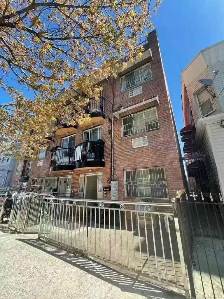 3741 98th Street Corona NY 11368