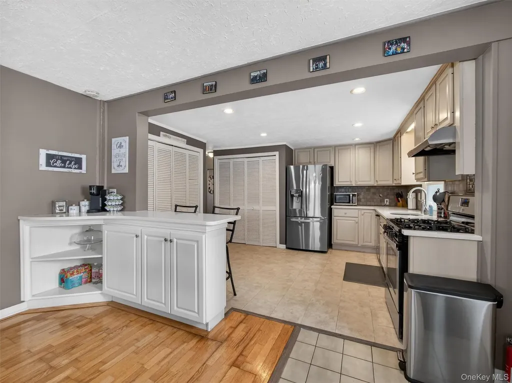 7 Staubitz Avenue Pearl River NY 10965