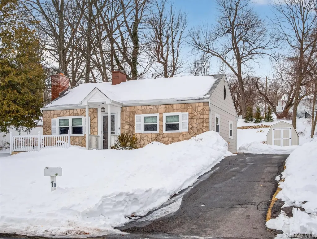 7 Staubitz Avenue Pearl River NY 10965