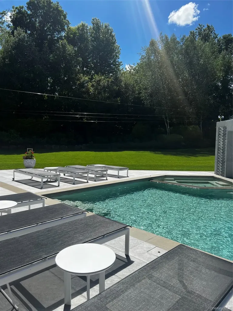 23 Pheasant Drive Rye NY 10580