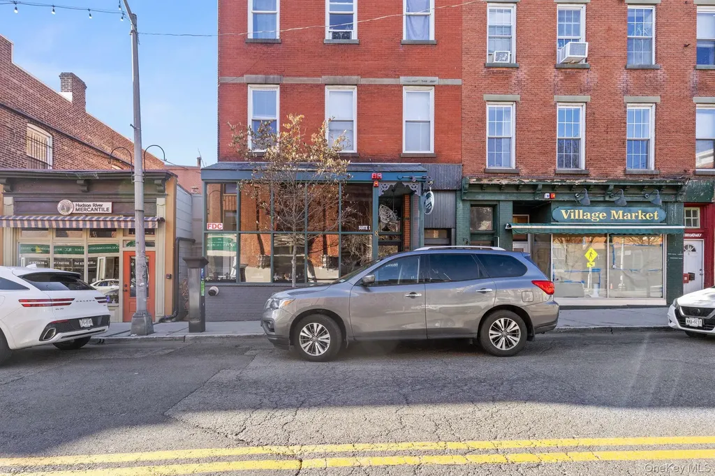 8 N Broadway Nyack NY 10960