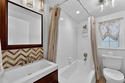 14 Caterson Terrace Hartsdale NY 10530