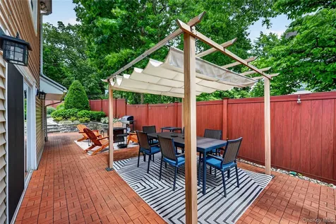 14 Caterson Terrace Hartsdale NY 10530