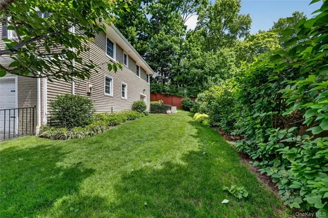 14 Caterson Terrace Hartsdale NY 10530