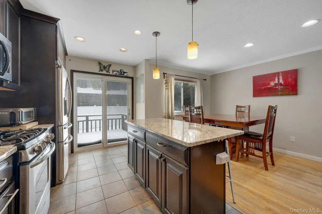 59 Valerie Drive Yonkers NY 10703