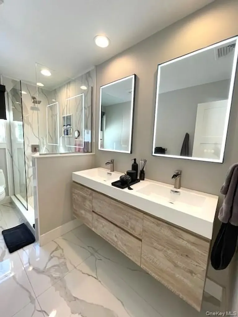 79 Jagger Lane Westhampton NY 11977