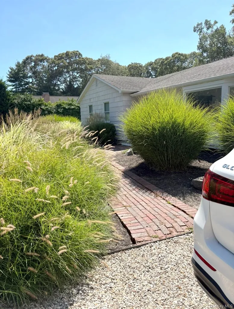 79 Jagger Lane Westhampton NY 11977