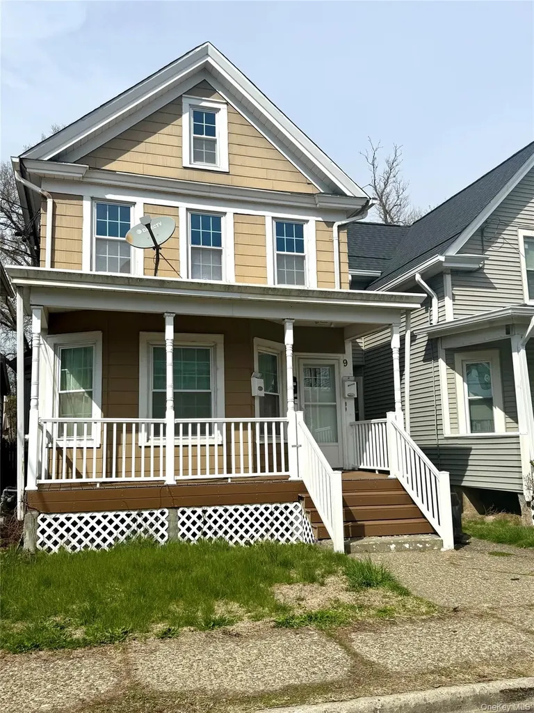 9 Arlington Place Newburgh NY 12550