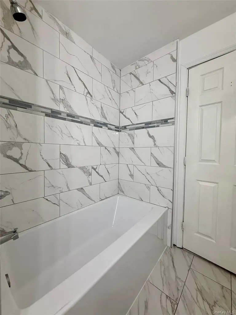 9 Arlington Place Newburgh NY 12550