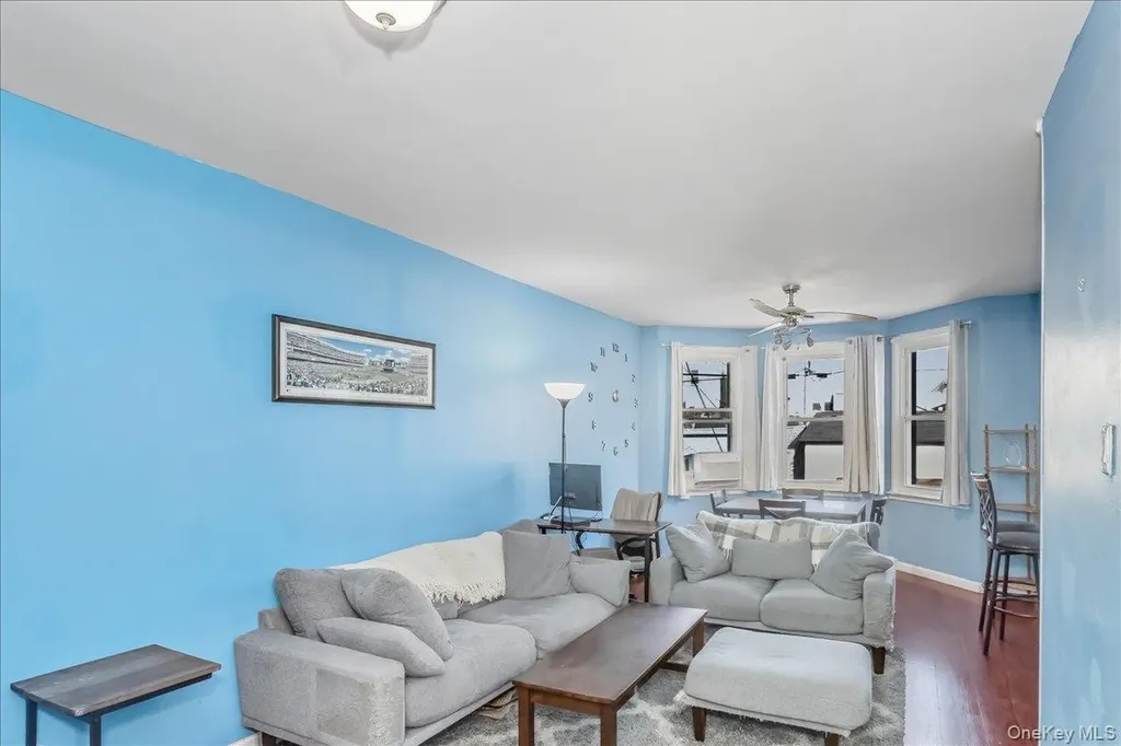 58-29 60th Lane Maspeth NY 11378
