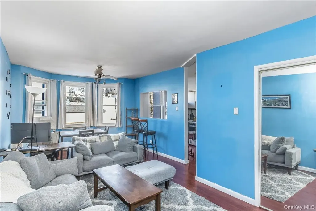 58-29 60th Lane Maspeth NY 11378