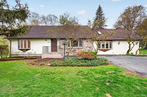 15 Schuylkill Court Carmel NY 10512