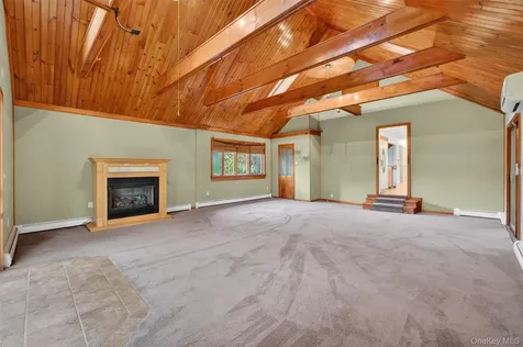 15 Schuylkill Court Carmel NY 10512