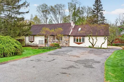 15 Schuylkill Court Carmel NY 10512