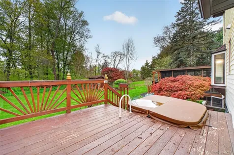 15 Schuylkill Court Carmel NY 10512