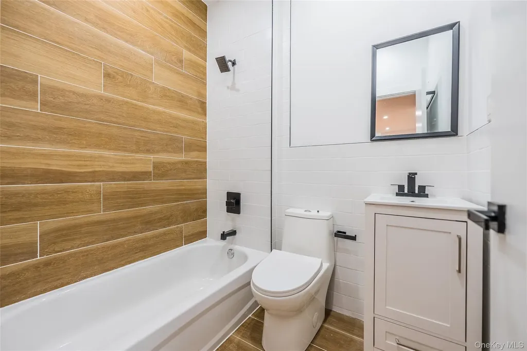 5001 Avenue M Brooklyn NY 11234