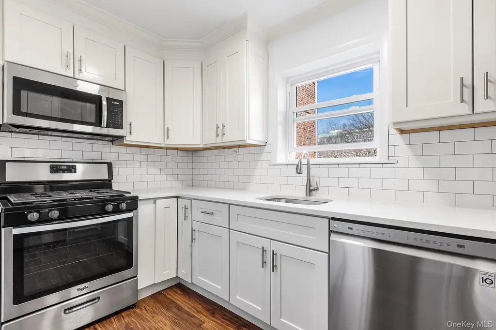 320 S Broadway Tarrytown NY 10591
