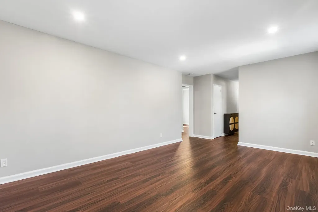 320 S Broadway Tarrytown NY 10591