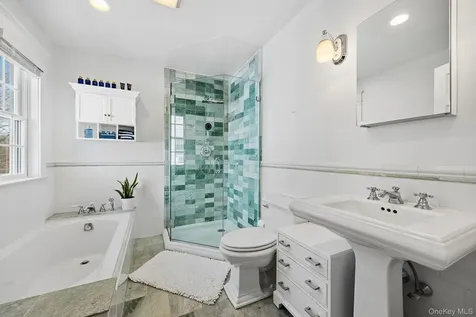 148 Madison Road Scarsdale NY 10583