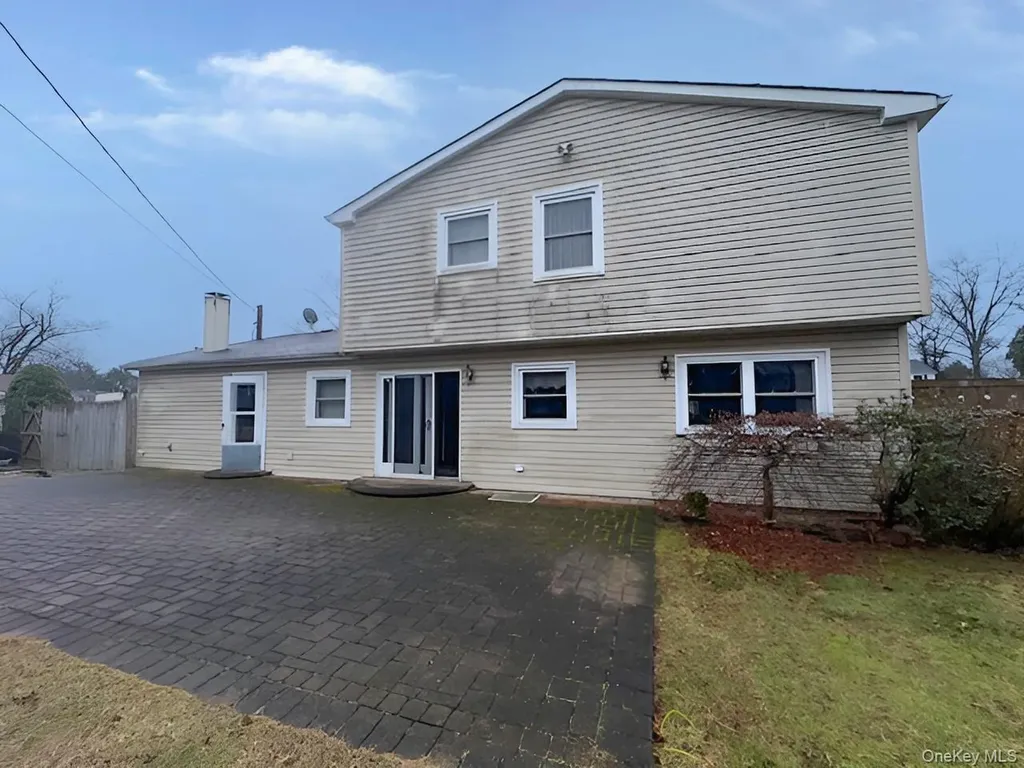26 Malvern Lane Stony Brook NY 11790