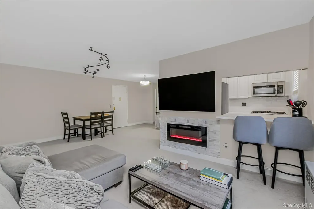 245 Rumsey Road Yonkers NY 10701