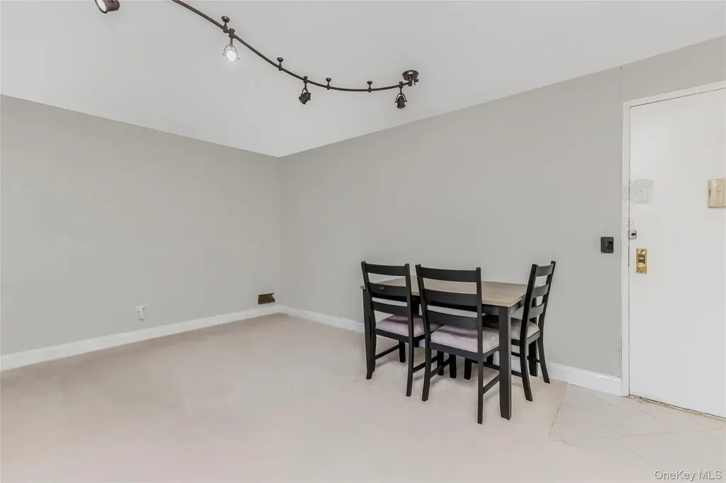 245 Rumsey Road Yonkers NY 10701
