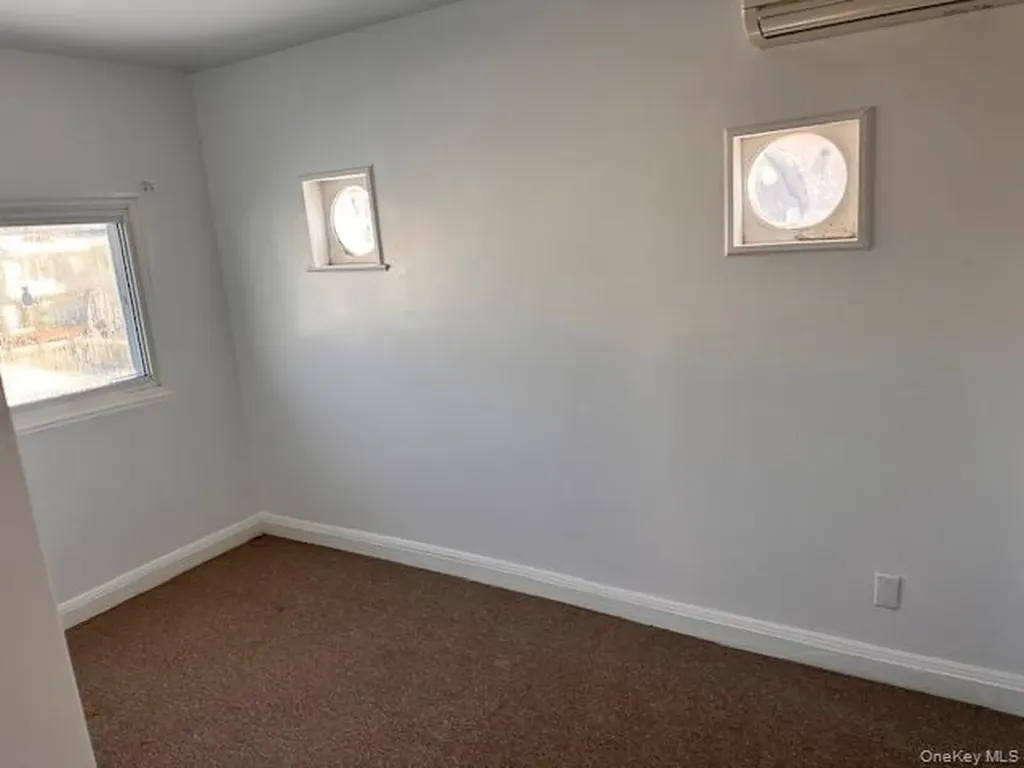 122 Cornelius Street Freeport NY 11520