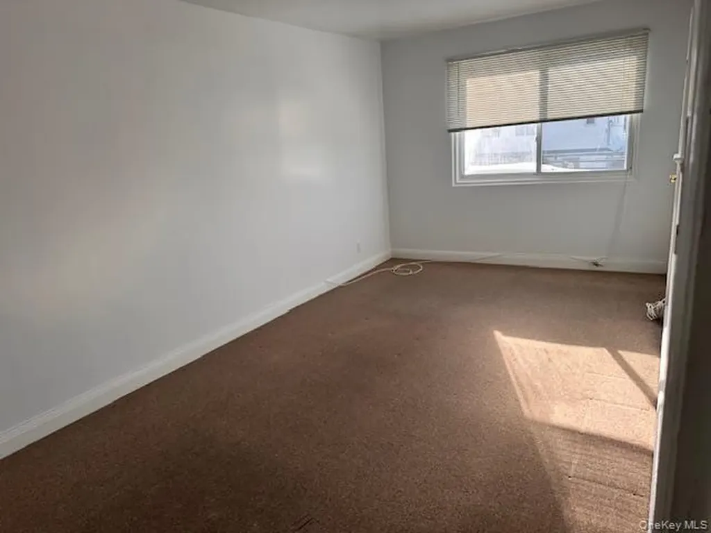 122 Cornelius Street Freeport NY 11520